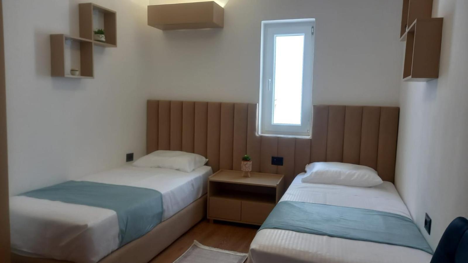Apartment Kraja Shkoder Luaran gambar