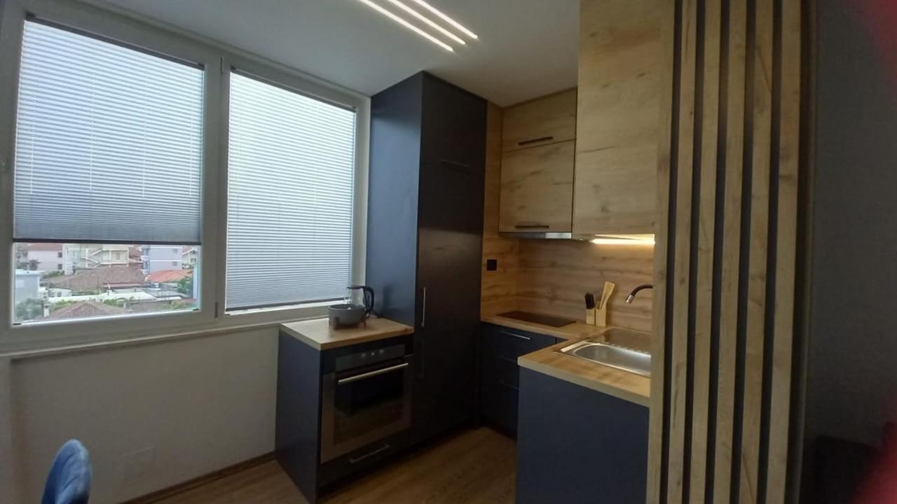Apartment Kraja Shkoder Luaran gambar