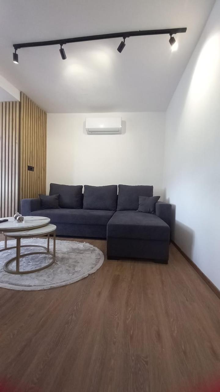 Apartment Kraja Shkoder Luaran gambar