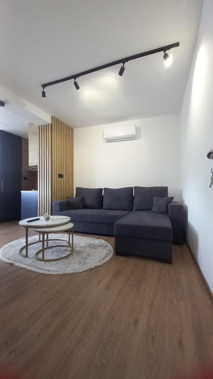 Apartment Kraja Shkoder Luaran gambar